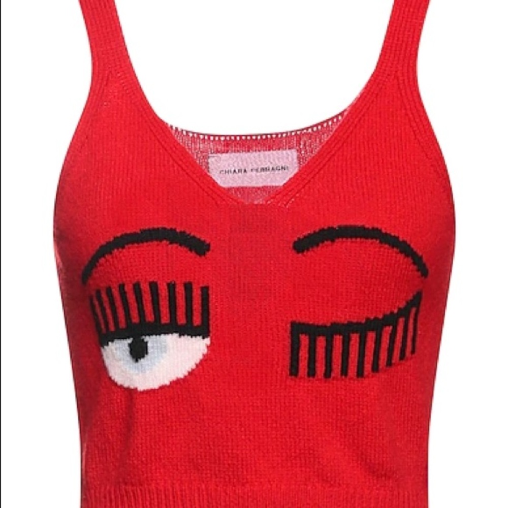 Chiara Ferragni crop top